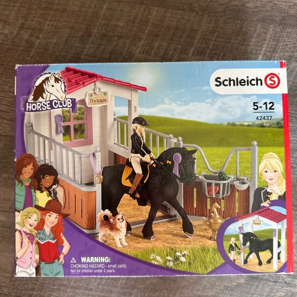NEW Schleich Horse Club Riding Center Playset - Black - Picture 1 of 3
